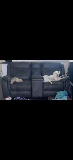 Eletric reclining Loveseat