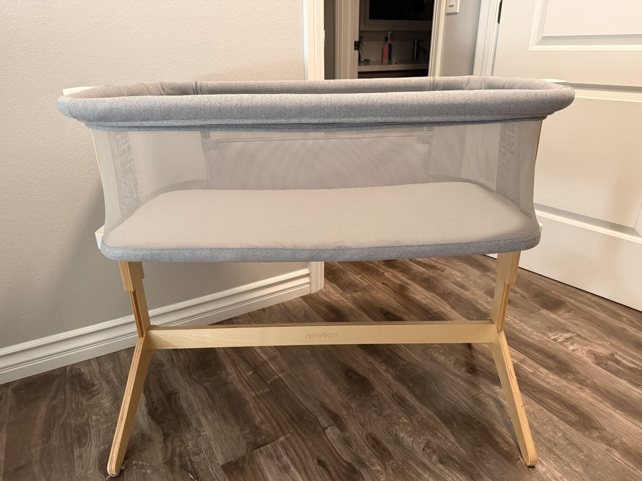 Newton Baby Bassinet & Bedside Sleeper