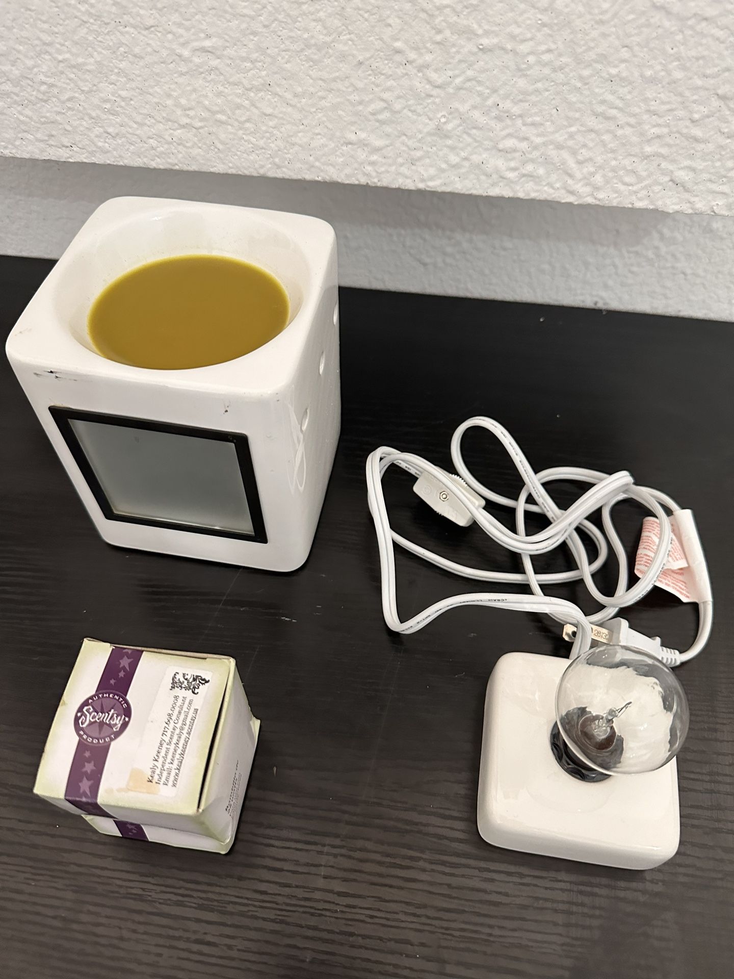 Scentsy Wax Warmer