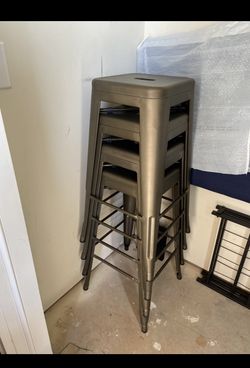Bar Stools 