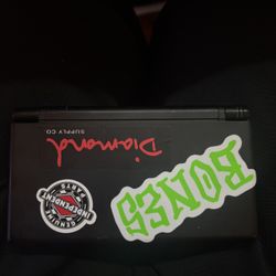 Nintendo ds lite black with purple buttons 