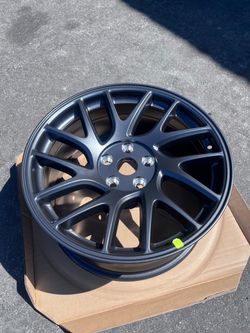 18” Tesla model 3 factory Oem wheels phantom brand new 0 miles 2026