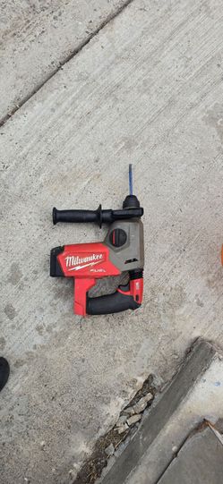 Milwaukee Rotary Hammer