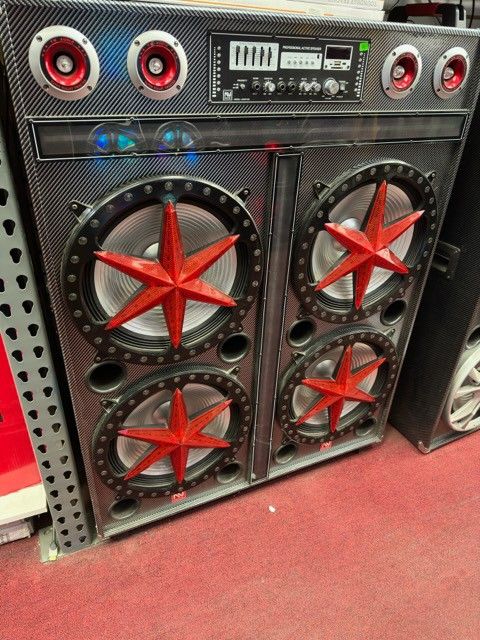 4 15" Woofers.  Extremely Powerful Professional Bluetooth Party Speaker. Brand New.  Free 🎤 