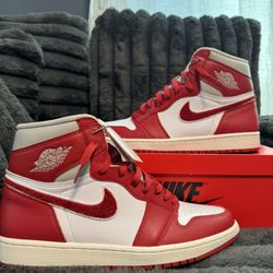 Jordan 1 Retro High OG Varsity Red -M12