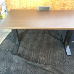 Height Adjustable Desk