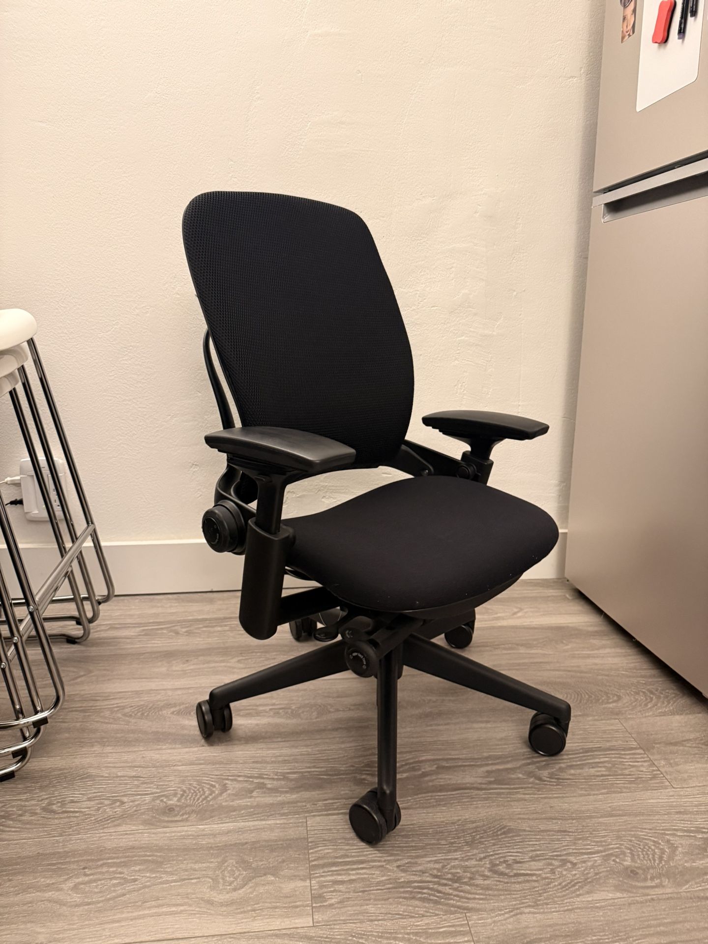 Steelcase Leap V2 Chair