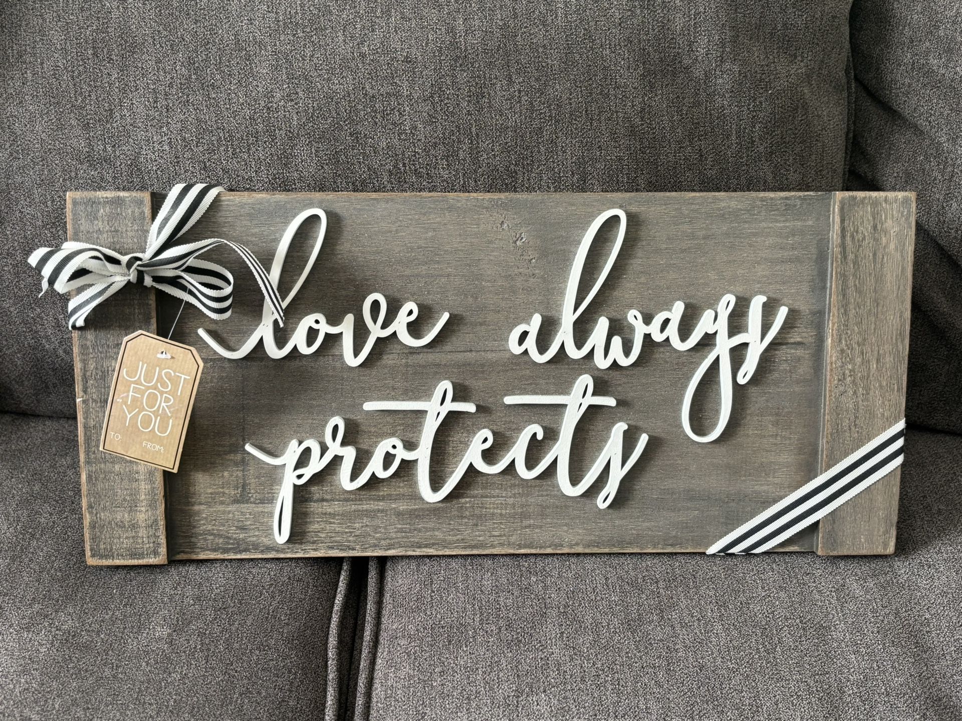 Decor Sign $10