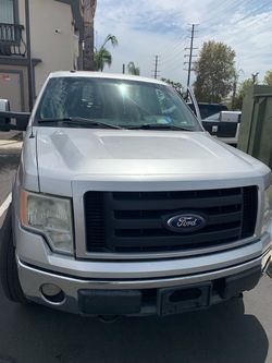 2010 Ford F-150 FX4 Truck