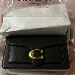 Tabby 26 In Black With Gold 