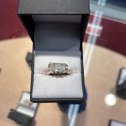 14k Diamond Ring