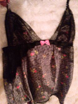 Beautiful Vs nighty size S