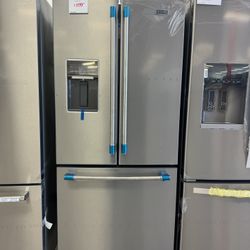 Maytag French Door Refrigerator In Fingerprint Resistant Stainless Steel 