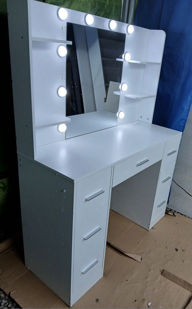 New Large Vanity Desk with LED Lighted Mirror & Power Outlet,Makeup Vanity Table with 7 Drawers,4 Shelves and 5 Hooks,Vanity Table, Vanity Desk