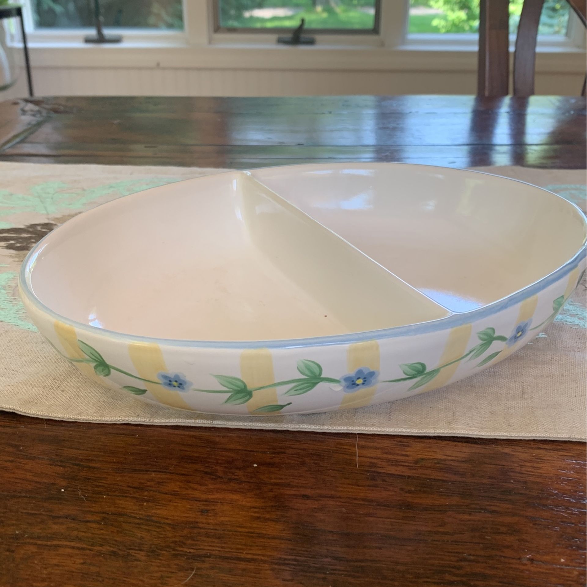 Pfaltzgraff 10” Veggie Bowl