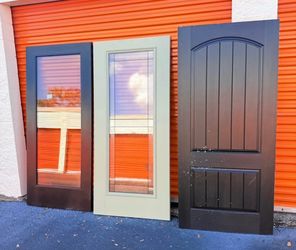 Fiberglass Exterior door 36 x 79 (No frame)