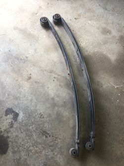 Front Leaf springs out of 2000 Ford F250 Super Duty