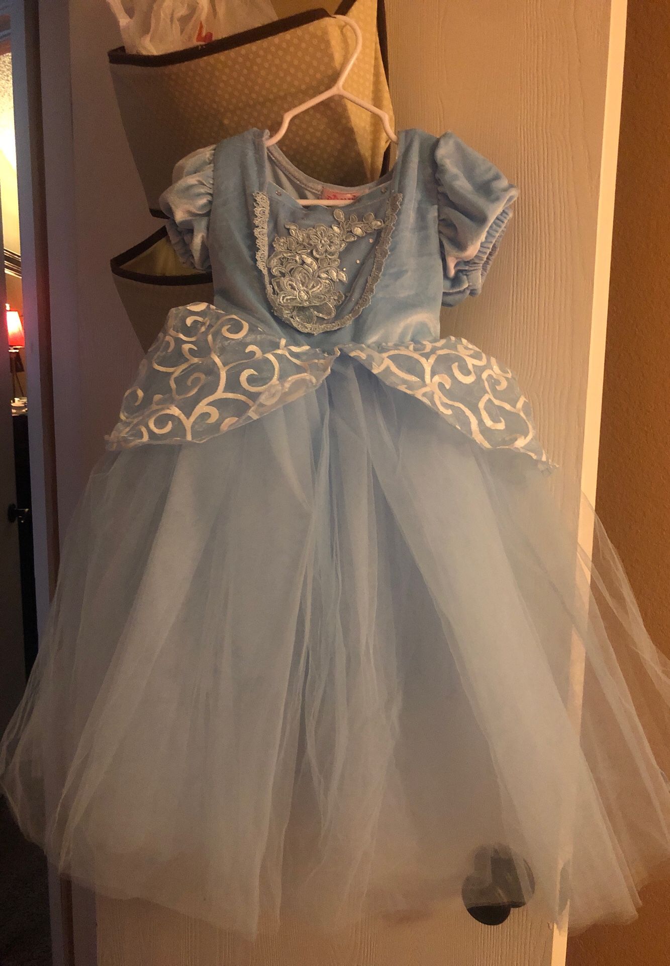 Cinderella dress size 3-4