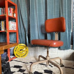 MCM 70’s United Chair Swivel Steelcase Desk Chair
