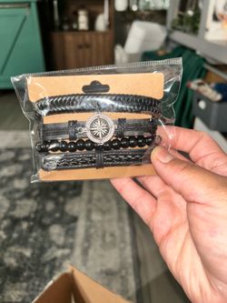 Leather bracelet