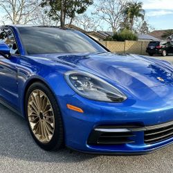 2018 Porsche Panamera