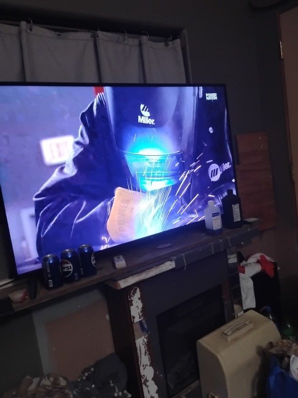 55" Onn Roku Smart Tv