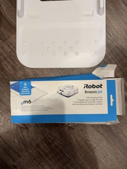 iRobot Braava Jet m6 Robot Mop - Like New, Barely Used, All Accessories