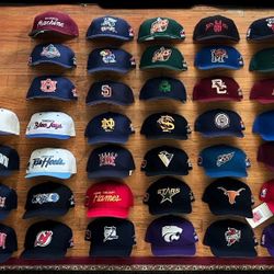 Vintage Snapbacks, Im willing to ship, just message me.Check profile for more pics!