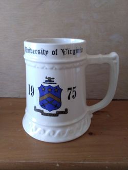 1975 VINTAGE UNIVERSITY OF VIRGINIA CERAMIC BEER STEIN