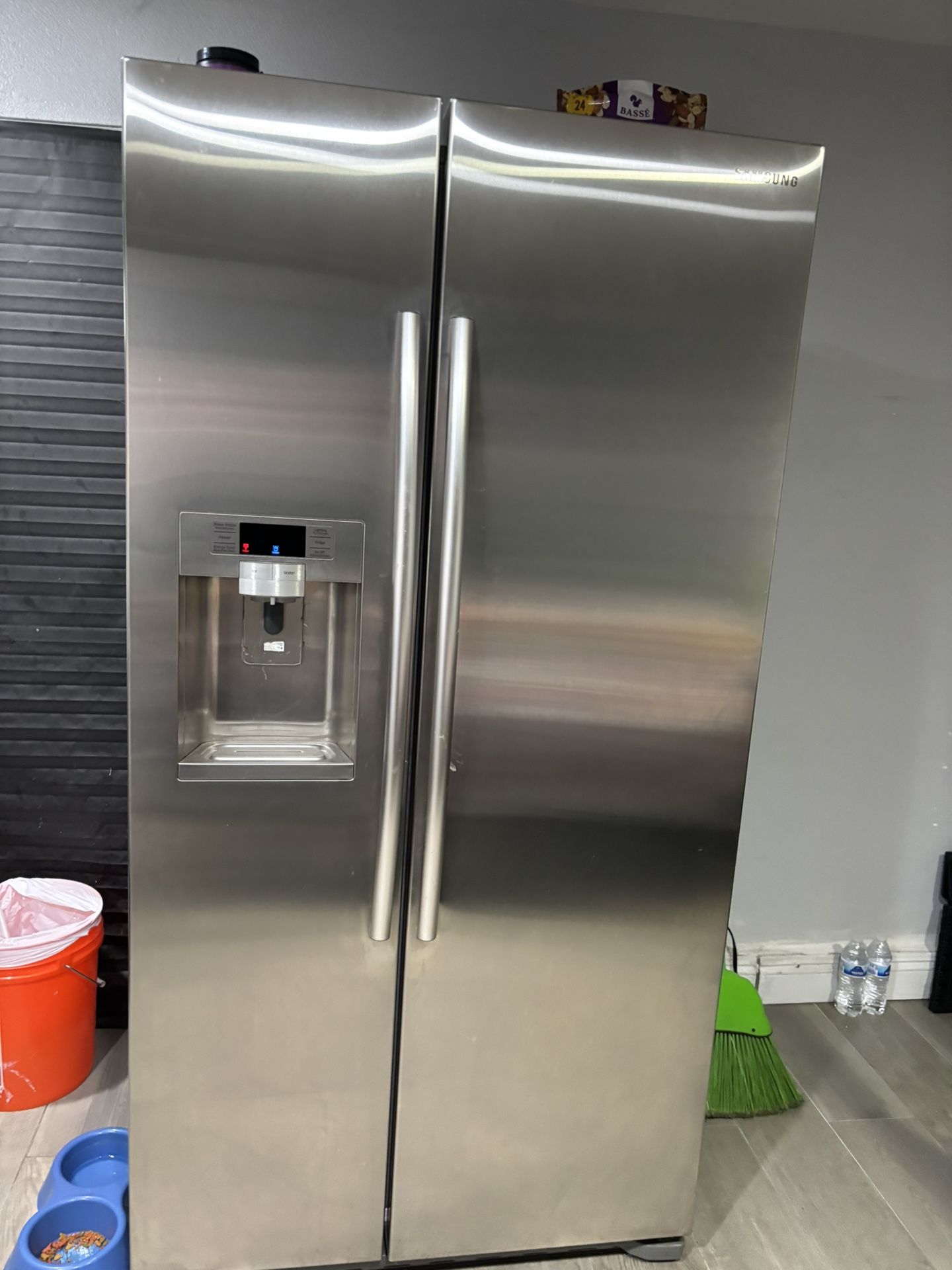Refrigerador Dos Puertas En Buen Estado