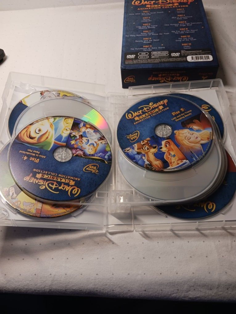 Walt Disney Classics 24-Movies Animation Collection (DVD, 12-Disc