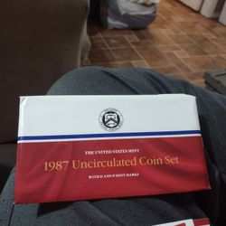 1987 Uncirculated Coin Set 