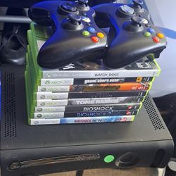 Xbox 360 250GB With Games And Controllers 