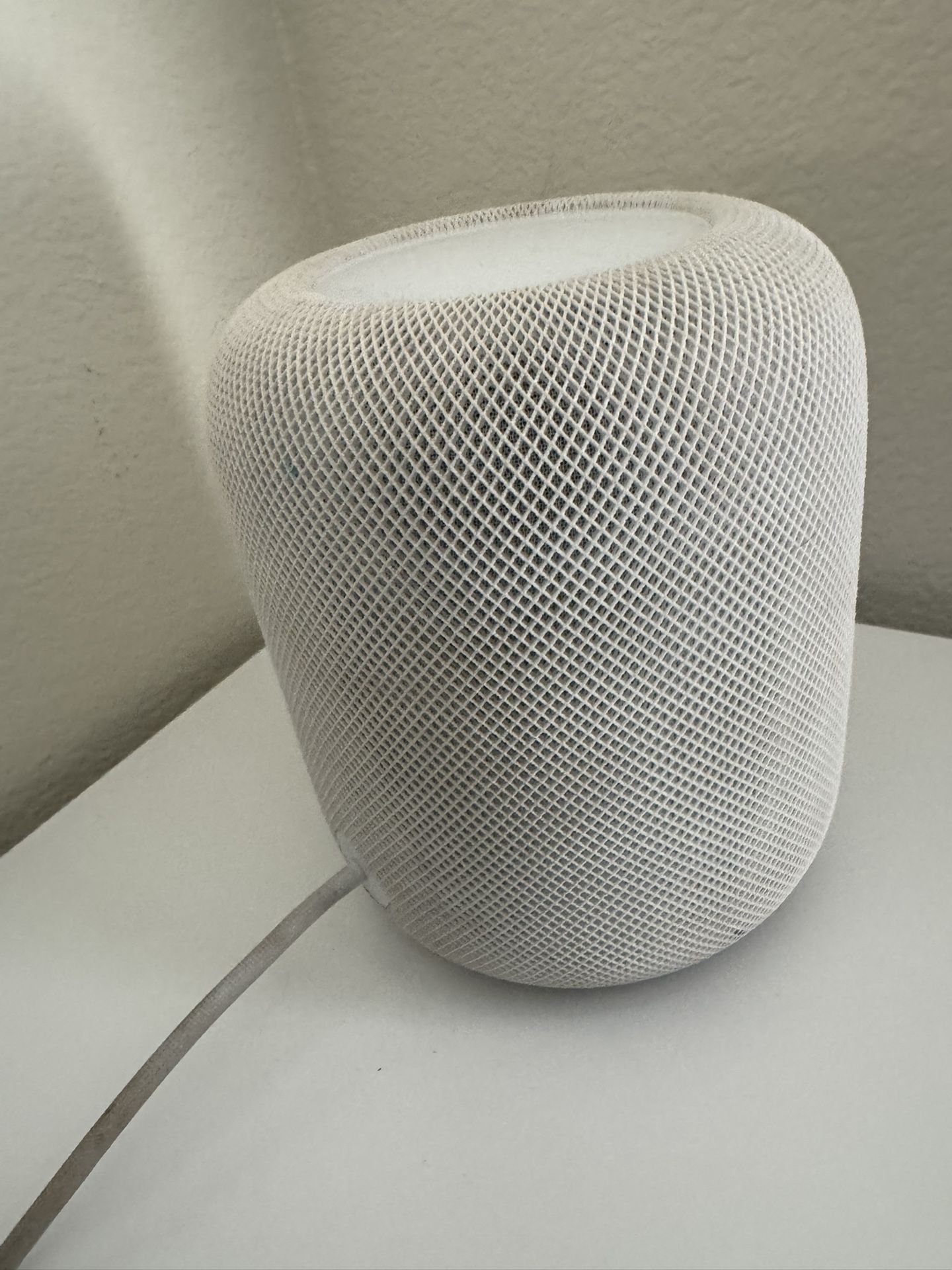 Apple HomePod 2nd Gen A2825 White Smart Speaker
