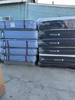 ☎️📲📞call or Tex (213)713-74-89      Nectar Mattress.             Nectar Premier Queen Size  - 13" Memory Foam Mattress     New Mattress in a plastic