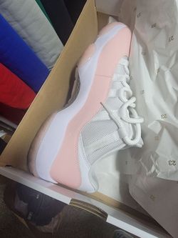Jordans sizes 8 and 8.5 mens