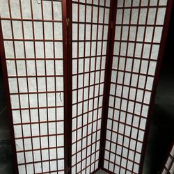 2 Wood Room Dividers 