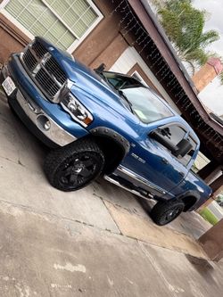 2005 dodge ram 1500 4x4