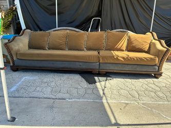 2 BEAUTIFUL PIECES FOR ONE COUCH VERY FIRM