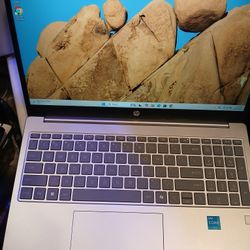 HP Laptop 15 Fd0133wm (New)