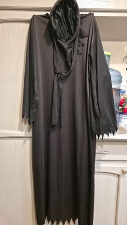 Black costume young man XL 16 -18
