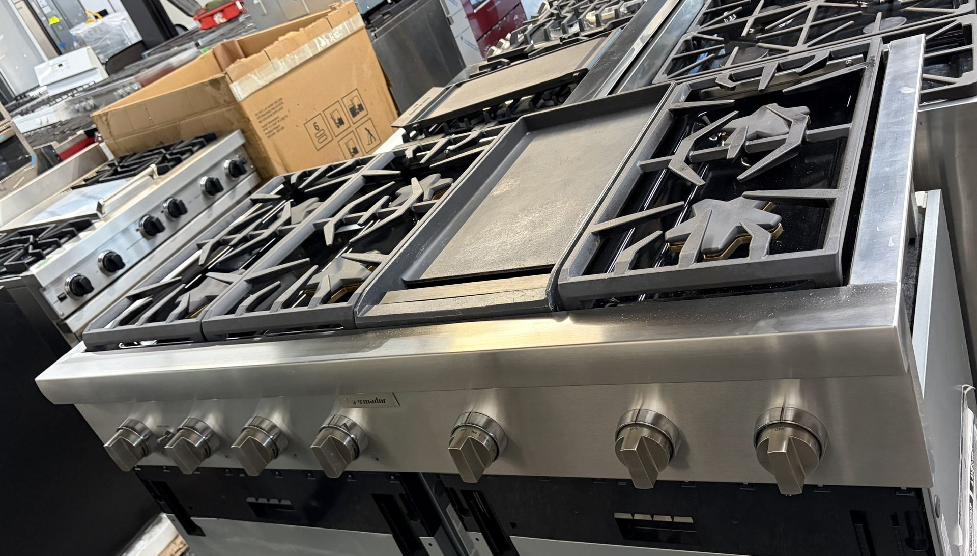 Thermador Professional 48” Gas Rangetop With Griddle * Stainless