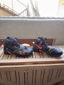 Nike LeBron 13 Akronite Philosophy Size 9