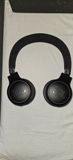 JBL 675NC HEADPHONES