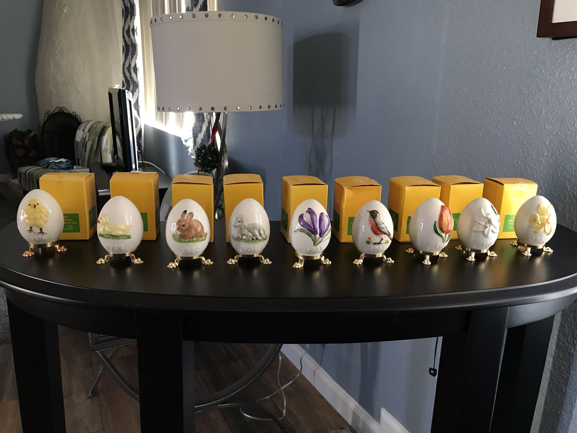 Goebel Collector Easter Egg Figurines Cica 1(contact info removed)’s