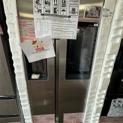 New Samsung Family Hub Refrigerators 
