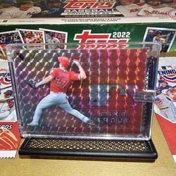 Mike Trout Legacy Collectible 2020. Vapor Edition. Beautiful Refractor. Original