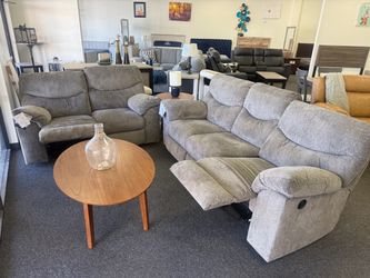 Reclining sofa and love seat