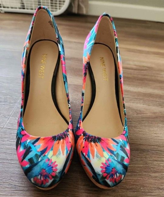 Nine West Wedges Size 5