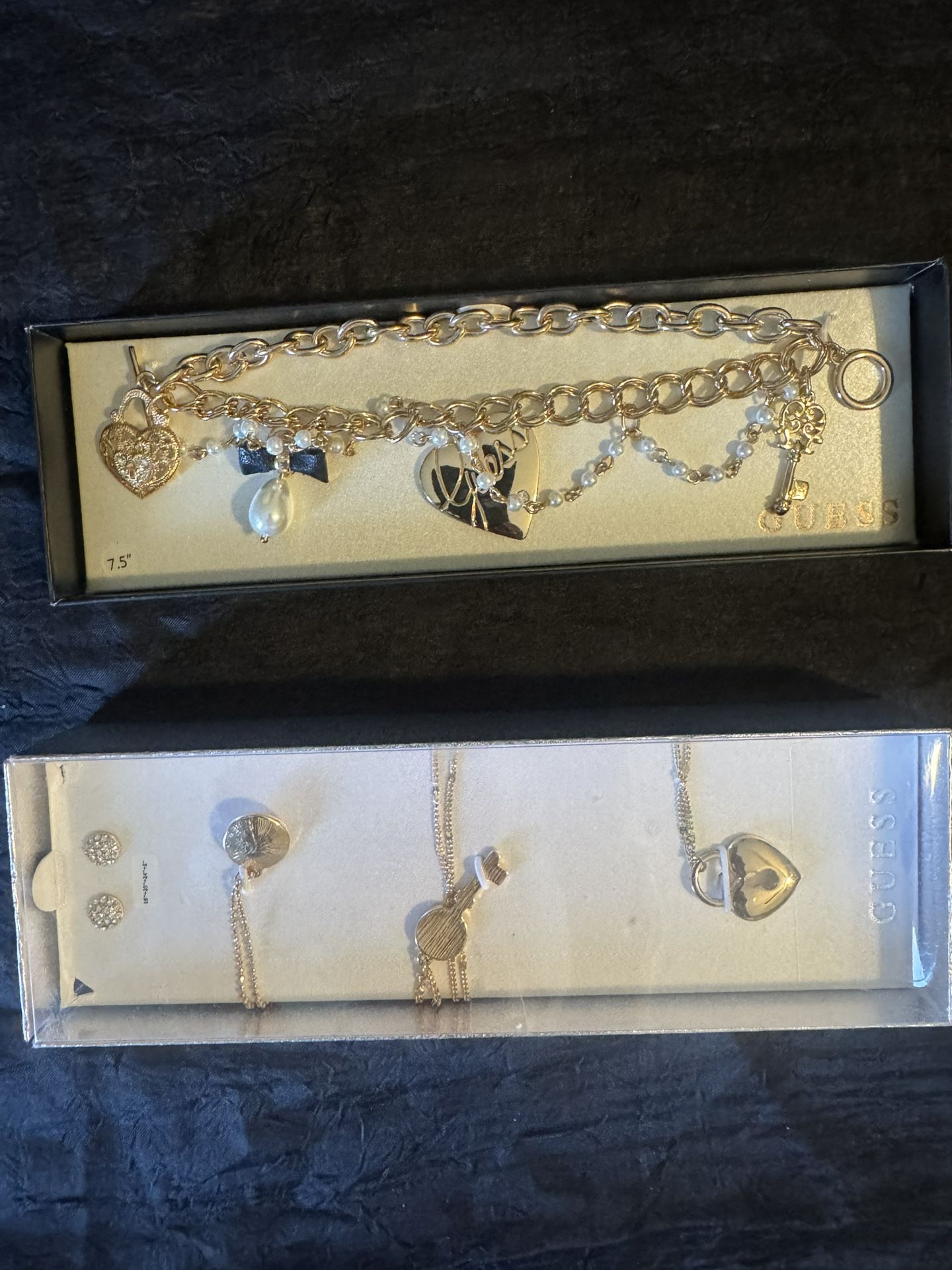 Guess silver and gold jewelry set #glamour #jewelry Guess gold jewelry New in the box The price for each
